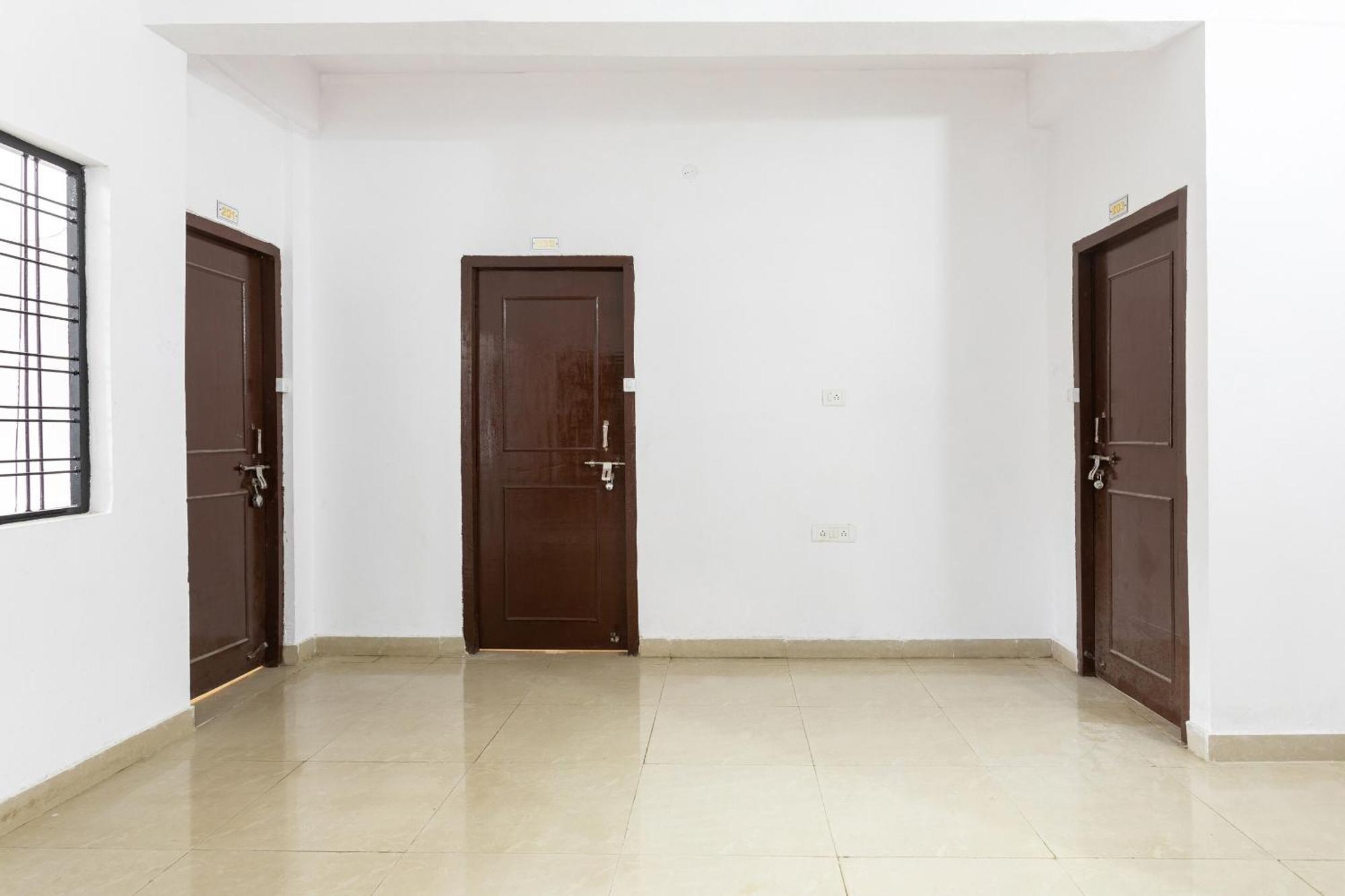 Hotel O Golden Star Bhopal Buitenkant foto